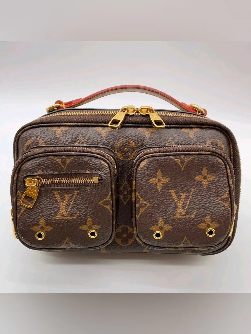 Louis vuitton Monogram Utility Crossbody M80446 W/Box/Dustbag/Strap/Coin pouch